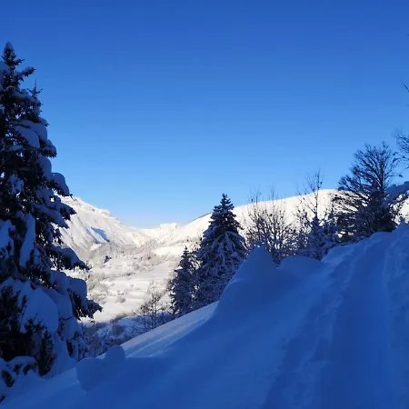 1830 Au Pied Du Mont Charvin