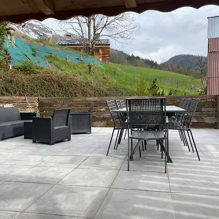 Chalet 1830 Au Pied Du Mont Charvin *