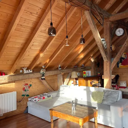 1830 Au Pied Du Mont Charvin Chalet *