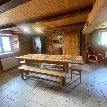 1830 Au Pied Du Mont Charvin La Savatte